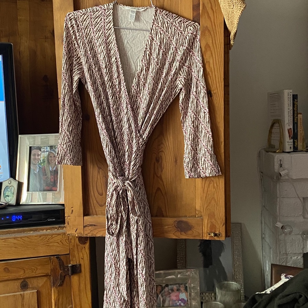 DVF wrap dress size 2